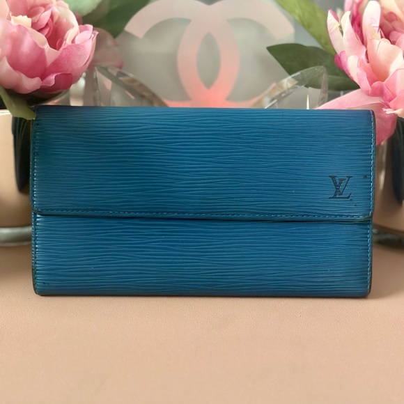 Louis Vuitton Handbags - Louis Vuitton Blue Epi Wallet  💙
